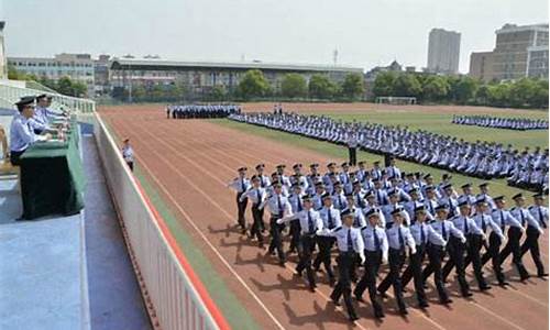 军警考生是什么意思_高考军警招生